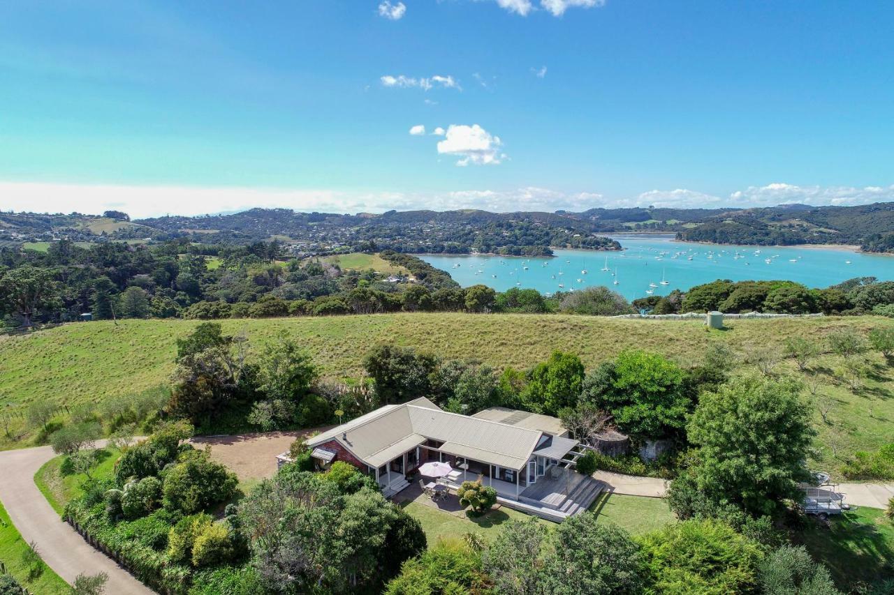 Waiheke Island Vineyard Holiday Houses Surfdale エクステリア 写真