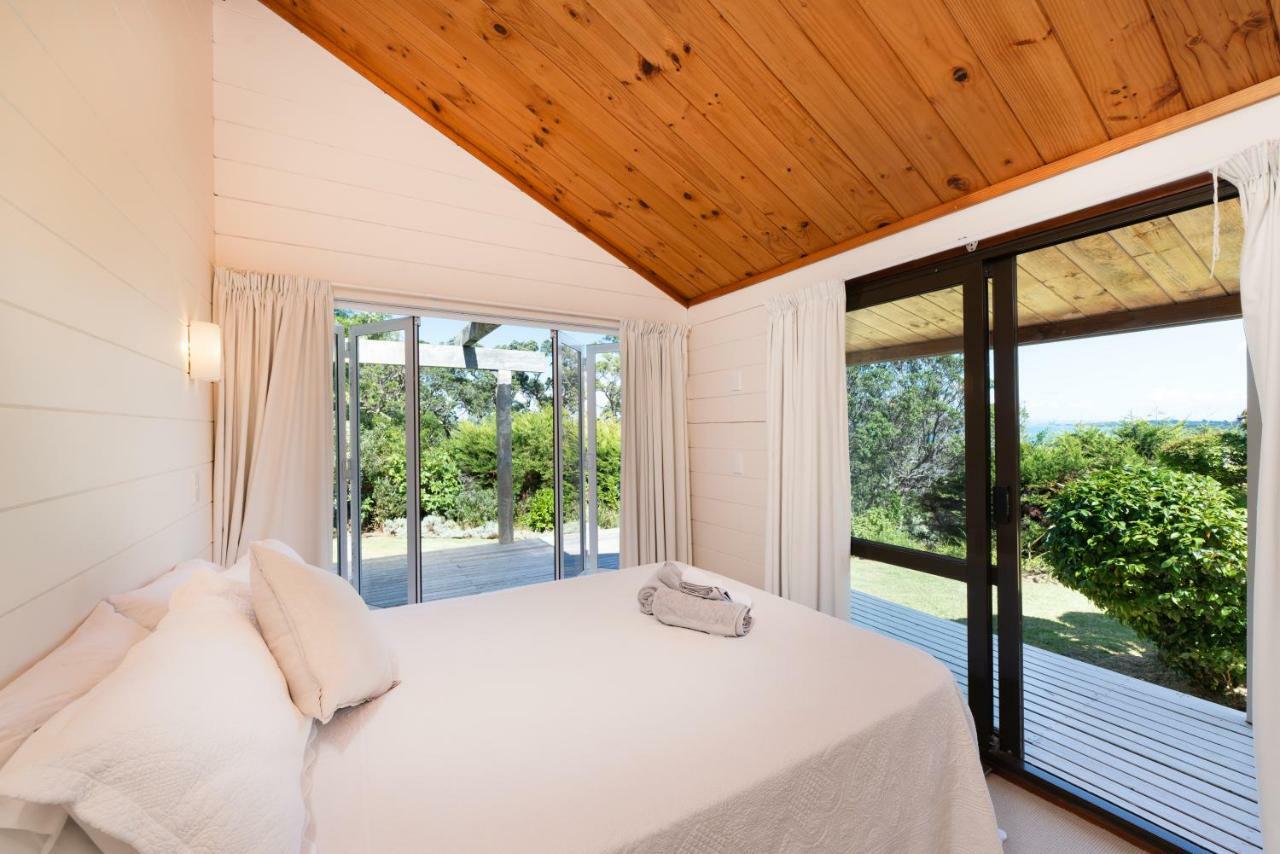 Waiheke Island Vineyard Holiday Houses Surfdale エクステリア 写真